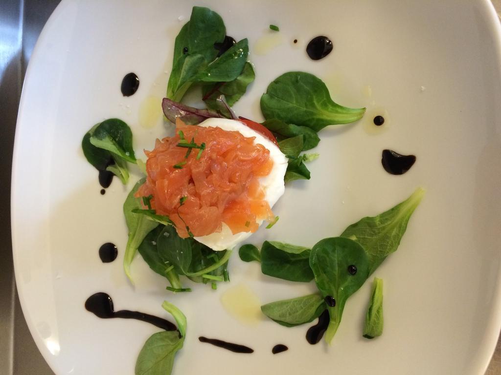 Brekke  Brekkestranda Fjordhotel מראה חיצוני תמונה