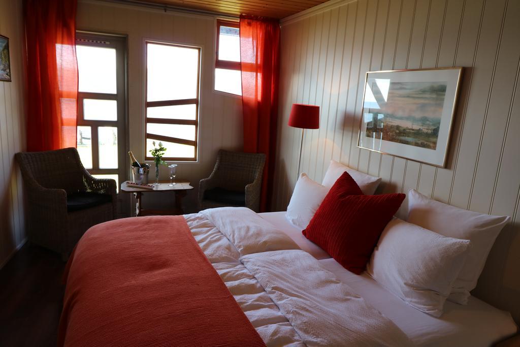 Brekke  Brekkestranda Fjordhotel מראה חיצוני תמונה