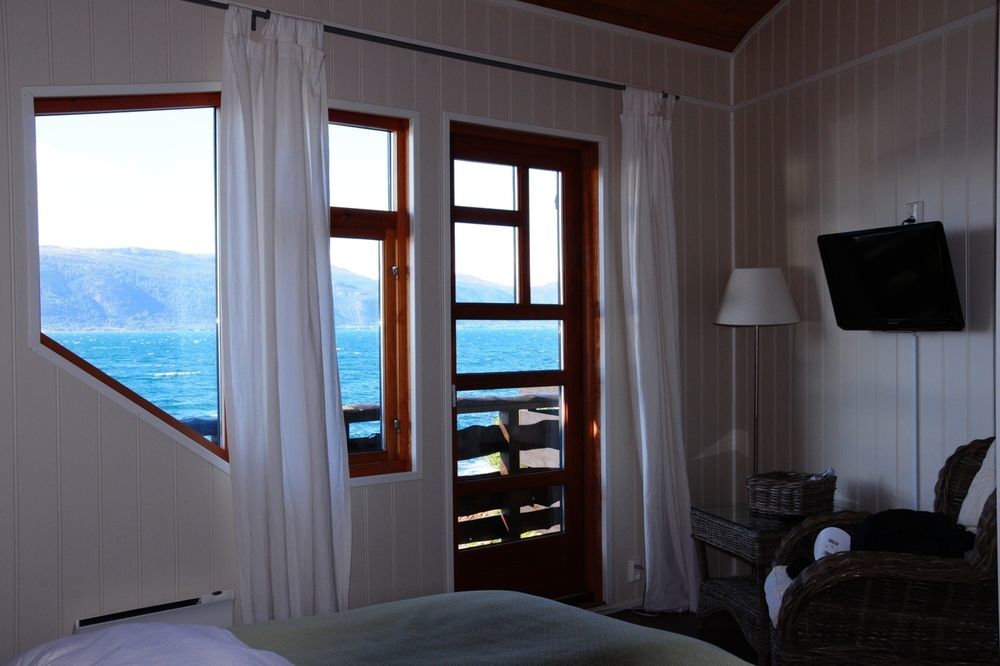 Brekke  Brekkestranda Fjordhotel מראה חיצוני תמונה