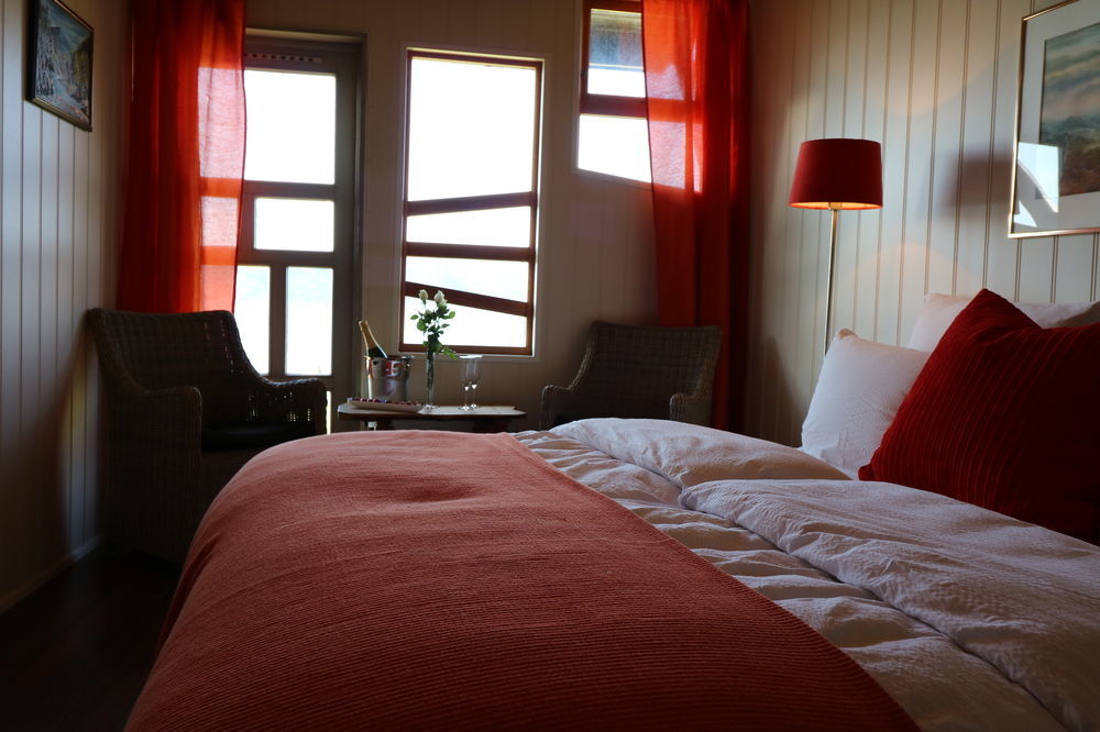 Brekke  Brekkestranda Fjordhotel מראה חיצוני תמונה